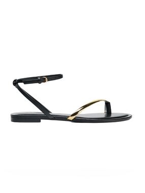 FLAT SANDALS WITH GOLD DETAILS